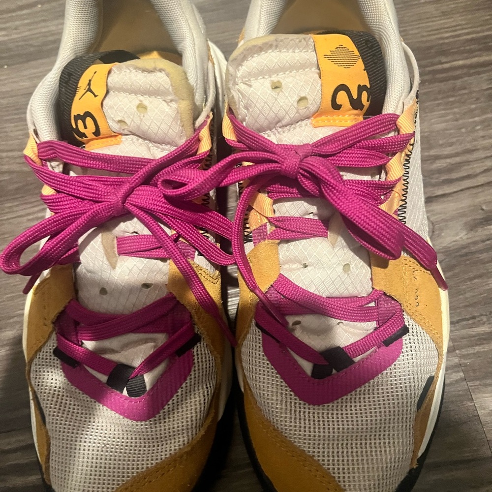 Women's Multicolor Athletic Shoes